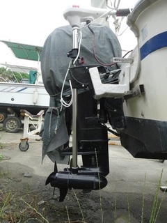電動船外機エレキモーターを使ってみるその６ エレキ上げ下げを自動でできないか 60超オヤジの鯛釣り人